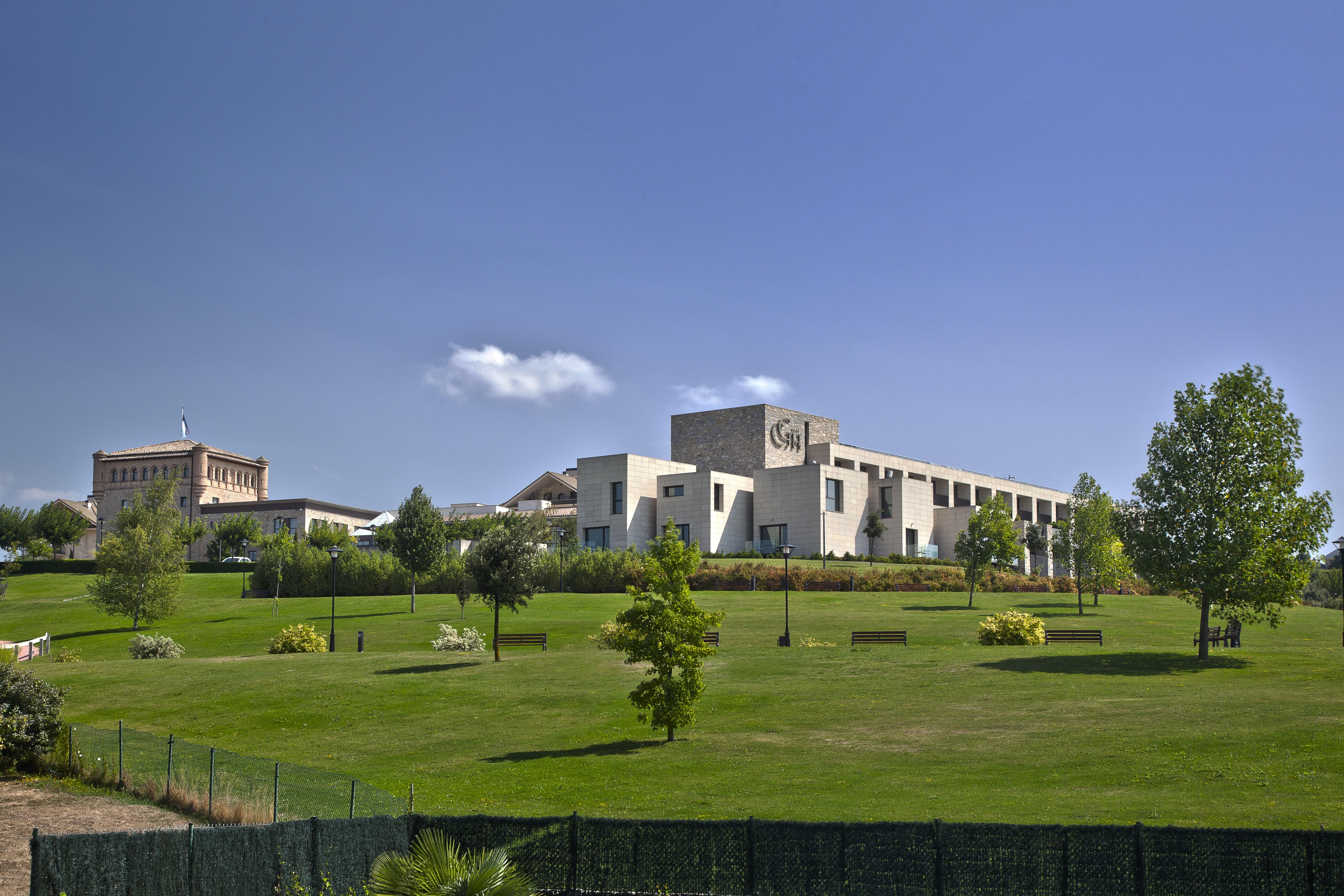 Hotel Castillo De Gorraiz&Spa Εξωτερικό φωτογραφία